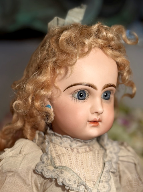 Antique Doll Jumeau