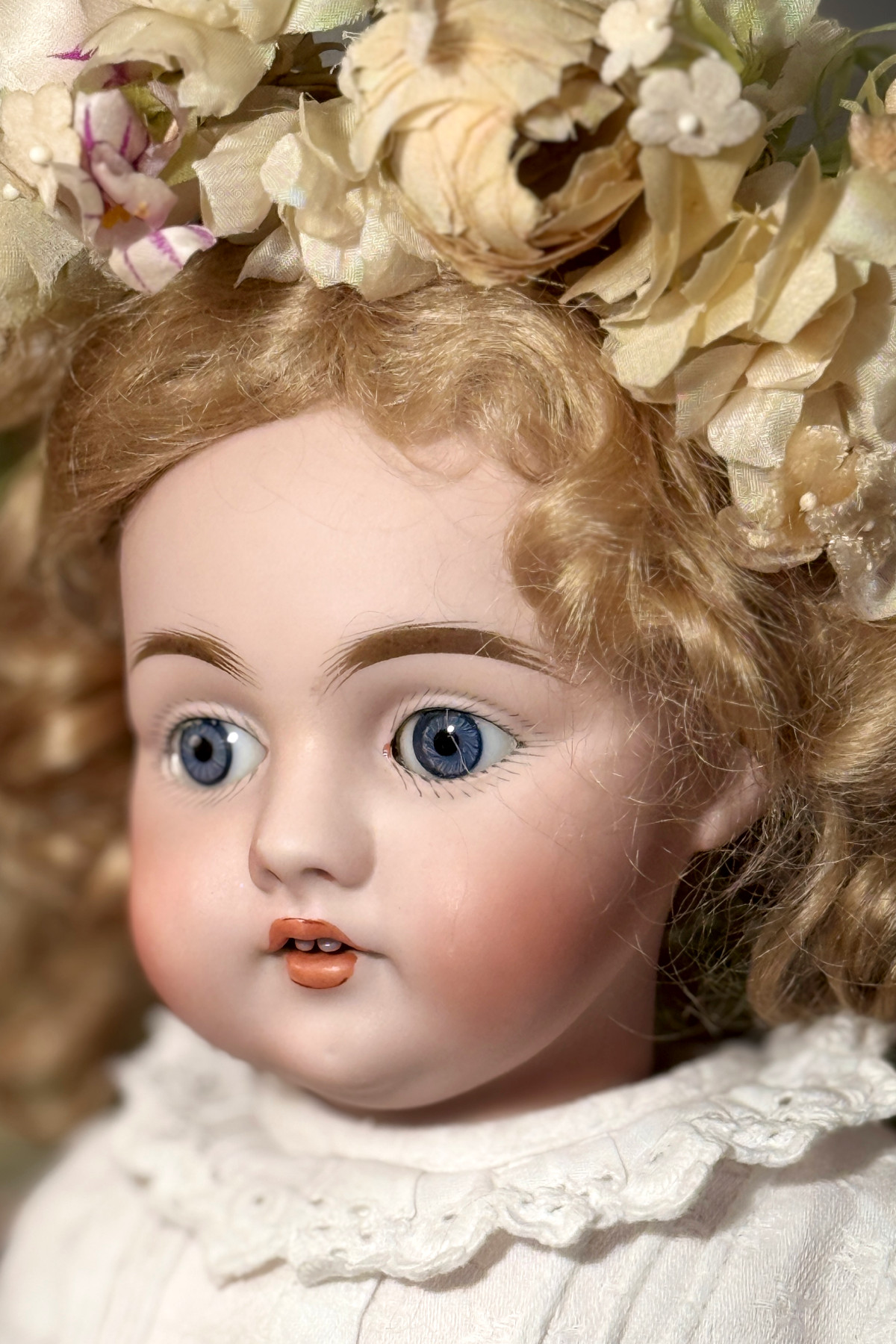 Antique J.D.Kestner 143