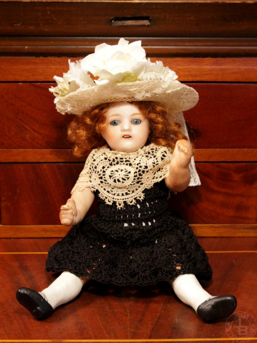 アンティークビスクドール Antique Bisque Doll