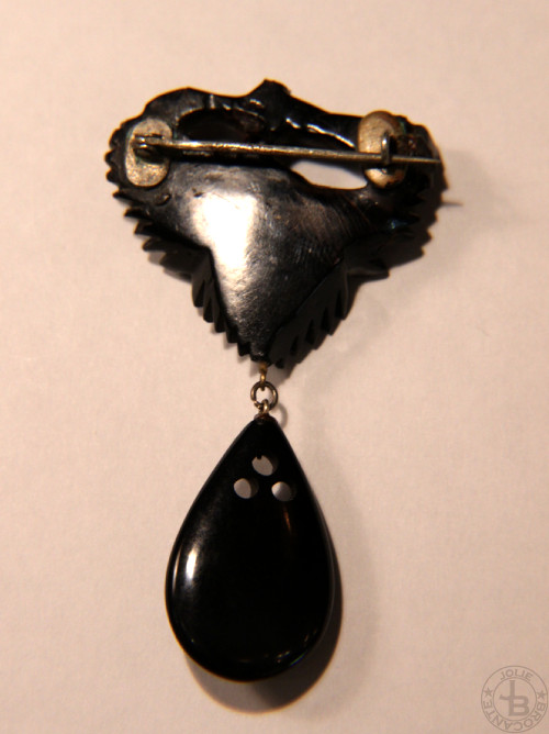 アンティーク ヴィクトリアン ジェット ブローチ antique victorian jet brooch