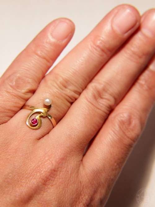 アールヌーボー リング Art Nouveau gold ring