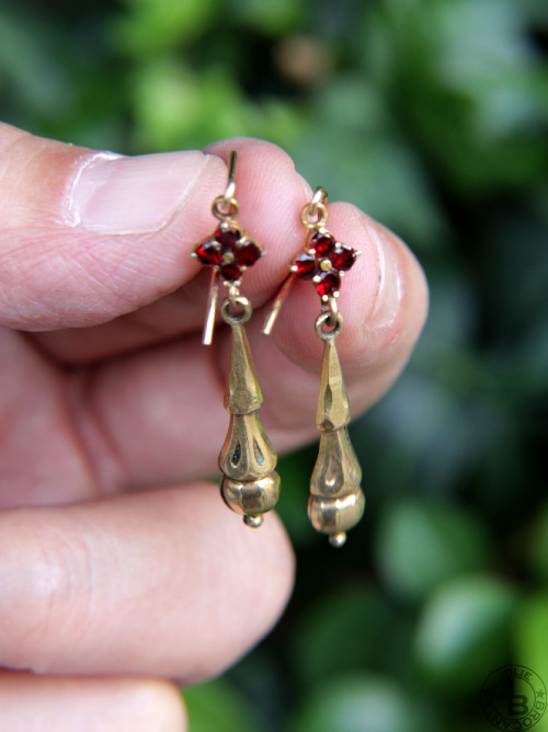 アンティーク ガーネット Antique Garnet