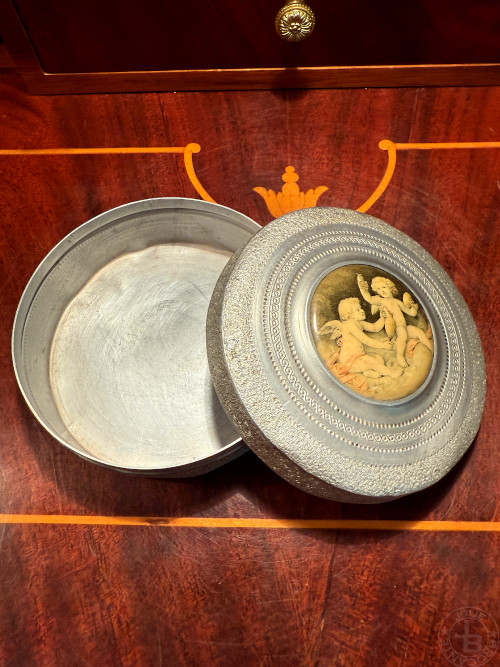 アンティーク 天使 アルミニウム 蓋物 Antique angel alminium box