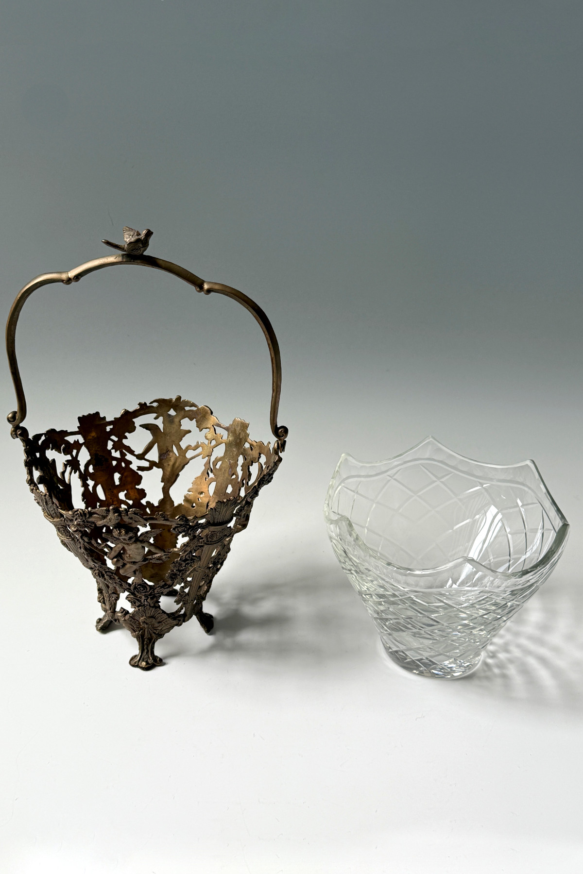 Antique angel��rose vase