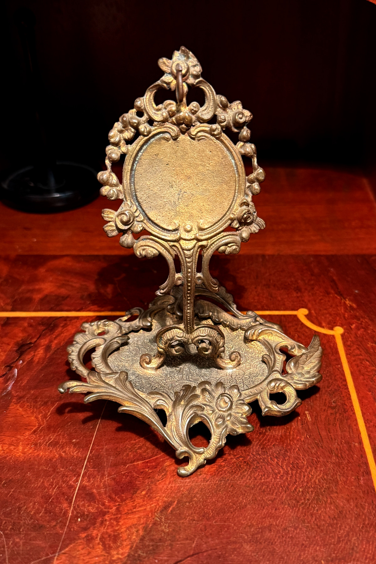 Antique Pocket Watch stand